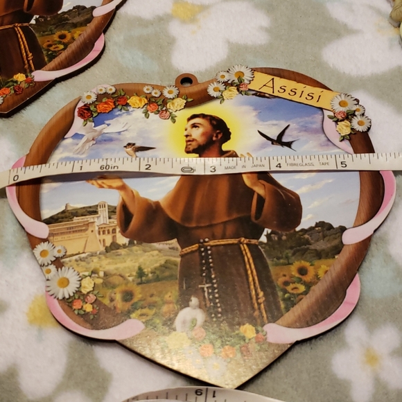 Set of 2 items/ 1 of Assisi & 1 of Jesus / Wood - Picture 7 of 8